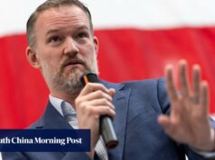 O chefe do comércio de Trump diz que os EUA querem um comércio equilibrado, e não uma mudança de regime com a China.