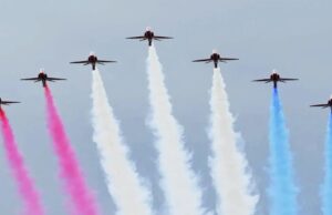 A RAF exibe o calendário completo do verão e sua localização atual