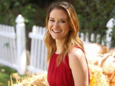 A estrela de ‘Grey’s Anatomy’, Sarah Drew, revela o conselho que seu pai pastor lhe deu e que mudou sua vida