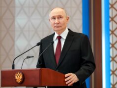 A dupla teoria sobre o corpo de Putin ressurgiu depois que a polícia russa aparentemente pronunciou incorretamente o nome de Putin em um vídeo do Kremlin