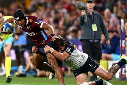 Os Bolters venceram os Wallabies enquanto os Reds montavam uma emboscada