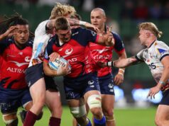 Super Rugby Pacific: o técnico do West Power, Simon Crone, admite um caminho difícil para as finais, apesar da vitória dos Reds