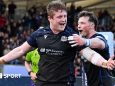 Glasgow 40-17 Cardiff: Warriors sobem para o topo da tabela URC.