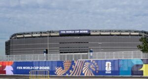 38 dirigentes acompanharam a seleção holandesa na Copa do Mundo, em Nova York e Nova Jersey. Processar FIFA por preços de ingressos