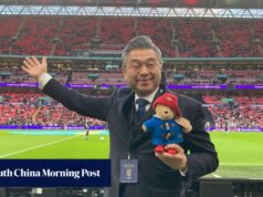 Conheça o embaixador japonês Hiroshi Suzuki, que está mostrando aos britânicos como amar a Grã-Bretanha.