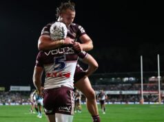 Clayton Faulalo brilhou quando Manly garantiu uma vitória por pouco em Four Pines Park