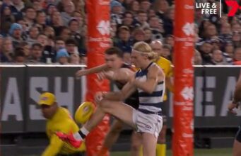 O Ollie Dempsey sem gols, como o “uivador” foi autorizado a permanecer em pé e o que o técnico do Geelong Cats, Chris Scott, disse sobre o sistema ARC