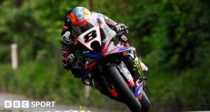 Northwest 200: Como os motociclistas lidam com a morte no esporte?