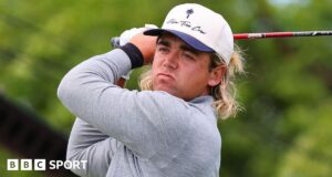 Garrick Hugo se separa do caddie depois de chegar atrasado e ser eliminado do US PGA.