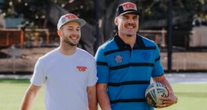 Angus Crichton revidou na defesa de Origins de Sam Walker