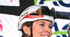 Bretagne Ladies Tour: a patinadora de velocidade Sandrine Tas conquista a primeira vitória do ciclismo profissional na etapa 1