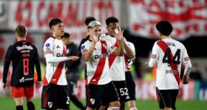 Quais jogadores de futebol estão saindo, quem procuram clube e quem estão vendendo?