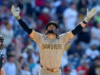 Padres Fernando Tatis Jr. finalmente encerrando a seca de home runs, indo para a fazenda no 56º jogo da temporada