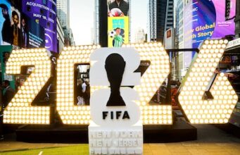 Procurando um emprego lucrativo de verão? 43 mil euros para assistir a 104 jogos da Copa do Mundo na Times Square