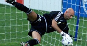 Quem foi o goleiro com menos barreiras derrotadas na história da Copa do Mundo?
