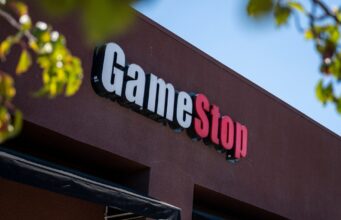 GameStop faz oferta de US$ 56 bilhões para comprar eBay