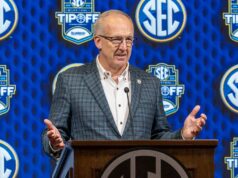 Greg Sankey deixou claro que a SEC não iniciou discussões sobre o formato CFP de 16 equipes, que está no Big Ten.