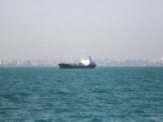 Irã-EUA Confrontos com navios de guerra acusados de ataque no Estreito de Ormuz | Guerra EUA-Israel contra o Irã