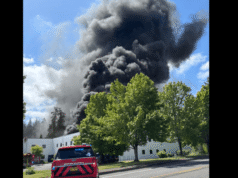 ‘Recursos estão protegidos’: Bombeiros de Salem respondem ao incêndio em armazém, Oregon State Fire Marshal