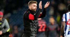 West Brom terá que vencer o Middlesbrough para contratar a estrela de 11 gols do Southampton