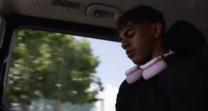 Lamine Yamal compartilha fotos provocando os novos fones de ouvido Beat que estão a caminho