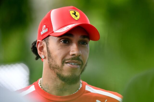 lewis-hamilton-ferrari-2.jpg