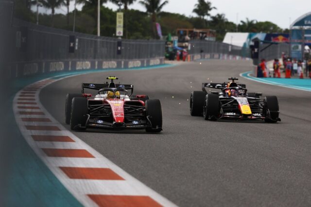 lewis-hamilton-ferrari-max-ver-2.jpg