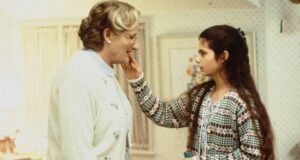 A atriz de ‘My Fair Lady’, Lisa Yakub, diz que Robin Williams a ensinou a ‘não ter vergonha de problemas de saúde mental’