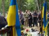 Lviv, Ucrânia A vida diária alterna entre funerais e concursos de beleza