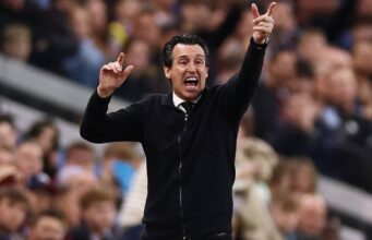 Aston Villa lançou um movimento para contratar o atacante Emery, de £ 26 milhões, que está livre para sair