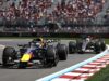 Max Verstappen estava sentindo falta da poderosa Mercedes em uma sessão de treinos caótica.