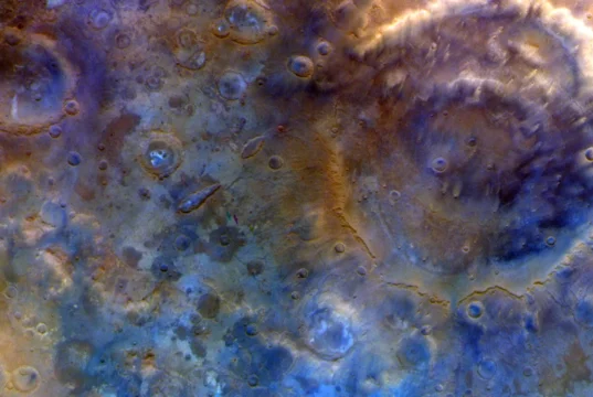 A espaçonave Psyche da NASA captura imagens impressionantes de Marte durante sobrevoo em alta velocidade