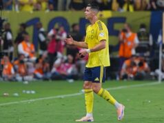 Um gol contra contra seus arquirrivais gerou as comemorações do campeonato de Ronaldo e Al. Nasser atrasado
