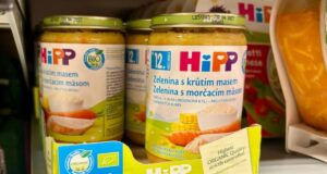 A polícia austríaca prendeu um suspeito de um caso de veneno de rato encontrado em potes de comida para bebês em um supermercado