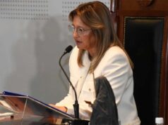 Norma Fuentes questionou as políticas de Miley e defendeu o equilíbrio fiscal do município
