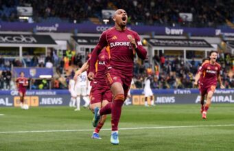 Donyell Malen, da Roma, continua em boa forma enquanto um acordo permanente se aproxima