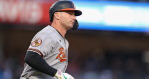 Pete Alonso serpenteia pelo trânsito Esmague um home run contra os Yankees no caminho de volta para Nova York.
