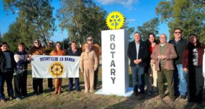Nedani deu as boas-vindas à delegação do Rotary Club da Cidade do México
