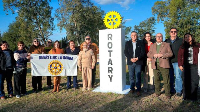 rotary-553417-152244.jpg