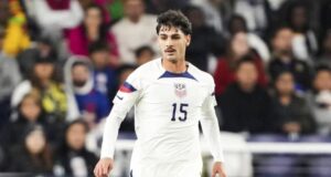 Johnny Cardoso fará cirurgia e perderá o resto da temporada