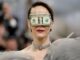 Sarah Paulson culpa ‘um por cento’ pelo protesto no Met Gala de US$ 100 mil