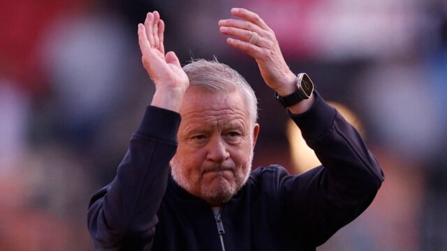sheffield-united-manager-chris-wilder-applauds-fans-after-the-match.JPG