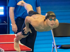 Os jovens japoneses Shin Ohashi e Tumeki Kojima em exibição no NSW Sydney Open e no Unisport Nationals