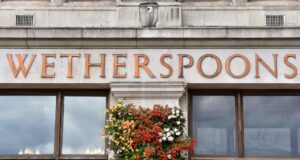 Wetherspoons abre amanhã um novo pub de 3.000 metros quadrados no centro da cidade do Reino Unido