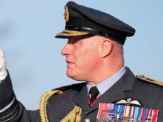 A defesa das Ilhas Malvinas é “inegociável” e a RAF está em alerta máximo, disse o chefe da Força Aérea Real.