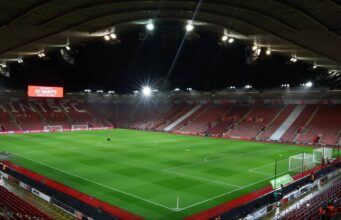 CEO do Southampton direciona fúria contra Leeds quando surge uma reivindicação recorde de £ 200 milhões