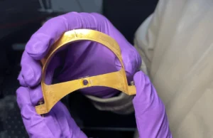 A descoberta de Stanford na computação quântica usa luz distorcida para operar sem resfriamento extremo