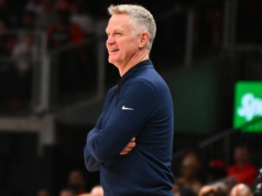 Steve Kerr retornará para treinar os Warriors com o objetivo de outro campeonato com Steph Curry