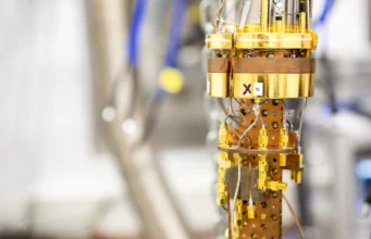 Cientistas ligam ‘cristal do tempo’ a dispositivo real em descoberta quântica