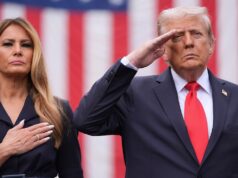 De Comey a Carroll, o CD de Trump tornou-se um trabalho de tempo integral para advogados.